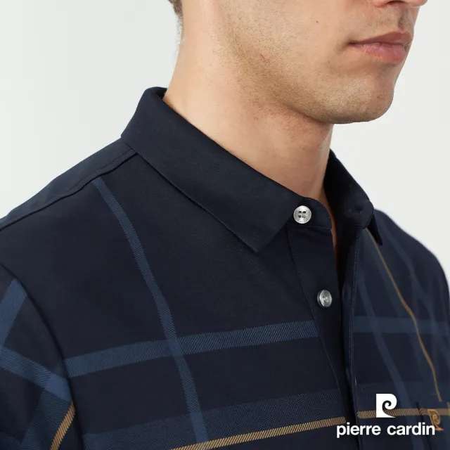 【pierre cardin 皮爾卡登】休閒服飾 男款 胸前印格短袖POLO衫-深藍色(5237217-38)