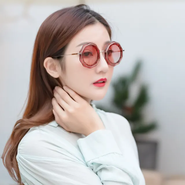 【Chloe’ 蔻依】復古 太陽眼鏡CE160S(紅色系)