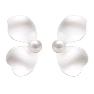 【MISS KOREA】S925銀針優雅氣質花瓣珍珠造型耳環(S925銀針耳環 花瓣耳環 珍珠耳環)