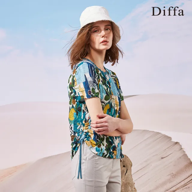 【Diffa】綠花壓褶綁帶上衣-女