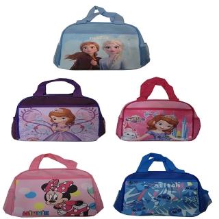 【SNOW.bagshop】冰雪奇緣小公主米妮史迪奇餐袋便當袋正版授權商品(防水尼龍布可放水瓶網袋國家