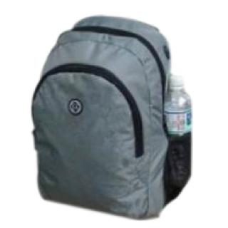 【SNOW.bagshop】後揹包中大容量可A4資料夾8吋平板20L容量MP3耳孔(超輕防水尼龍布青少全齡適用)