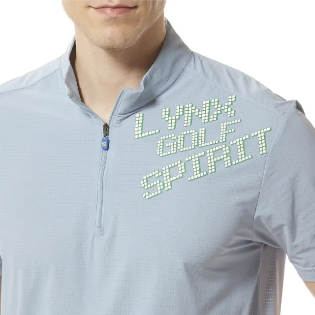 【Lynx Golf】男款吸排抗UV機能易溶紗材質右肩印花設計短袖立領POLO衫/高爾夫球衫(二色)