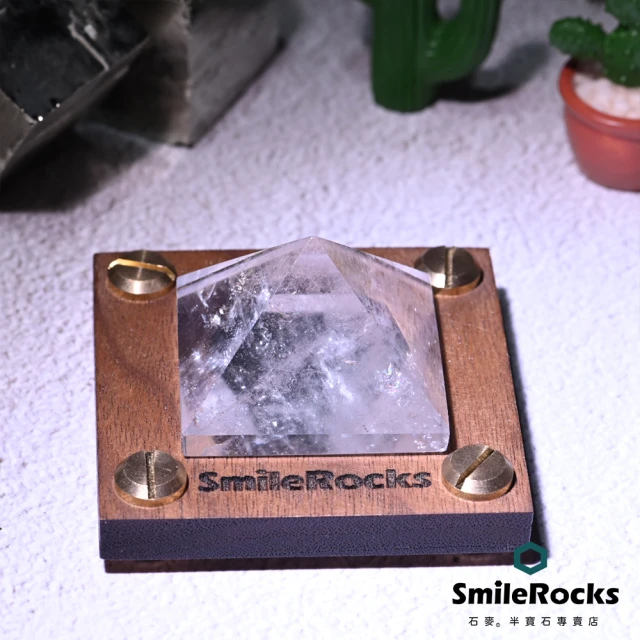 SmileRocks 石麥 白水晶金字塔 3.7x3.6x2.5cm(淨化水晶 附SmilePad 6X6底板)