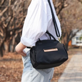 【satana】Soldier 趣遊朗朗手提包/斜背包(亮黑)