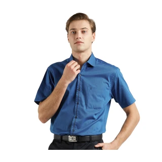 【ROBERTA 諾貝達】奧地利素材 台灣製 純棉合身版 商務型男短袖襯衫(藍)
