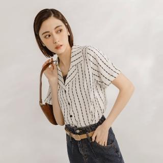 【OB 嚴選】不易皺翻領開襟條紋短袖上衣襯衫 《AB18072》