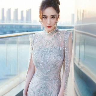 【女神婚紗禮服】高階圓領手工縫珠魚尾墜地宴會晚禮服LA71027 銀色(主持人 酒會)
