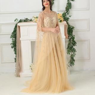 【女神婚紗禮服】高階仙氣夢幻露背飄袖長款拖尾宴會晚禮服 LA6570 粉膚色(頒獎禮服 晚宴服)