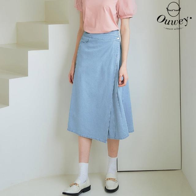 【OUWEY 歐薇】後刺繡LOGO斜切抓摺牛仔長裙(淺藍色；S-L；3232328237)