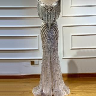 【女神婚紗禮服】極致流蘇奢華魚尾氣質長款宴會晚禮服 LA60847 銀色(主持人 表演禮服)