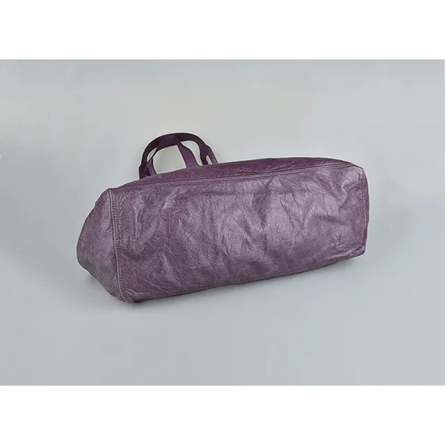 【See by Chloe’】SBC See By Chloe 字母LOGO復古設計牛皮開口式肩背包(展示品/藍莓紫)