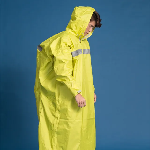 【BrightDay君邁雨衣】藏衫罩背背大人背包太空連身式風雨衣(機車雨衣、戶外雨衣)