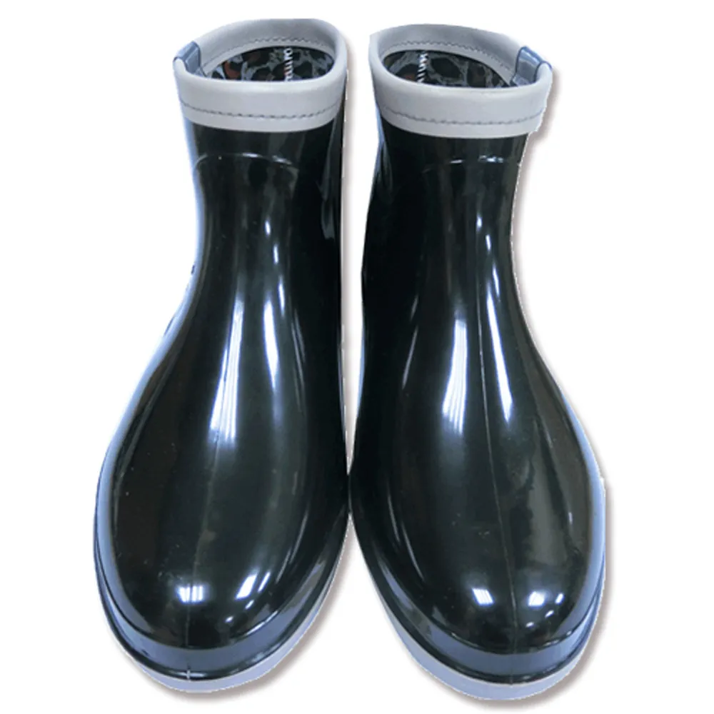 【Sanho 三和牌】MIT新素雅百搭短雨鞋/雨靴 休閒防水鞋(率性黑/台灣製造 現貨)