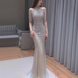 【女神婚紗禮服】極致掛脖氣質亮片魚尾宴會晚禮服 LA6615 銀色(主持人 晚宴服)