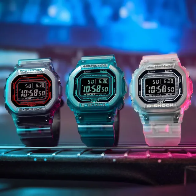 CASIO 卡西歐】G-SHOCK 智慧藍芽半透明漸層配色方形電子錶-白(DW