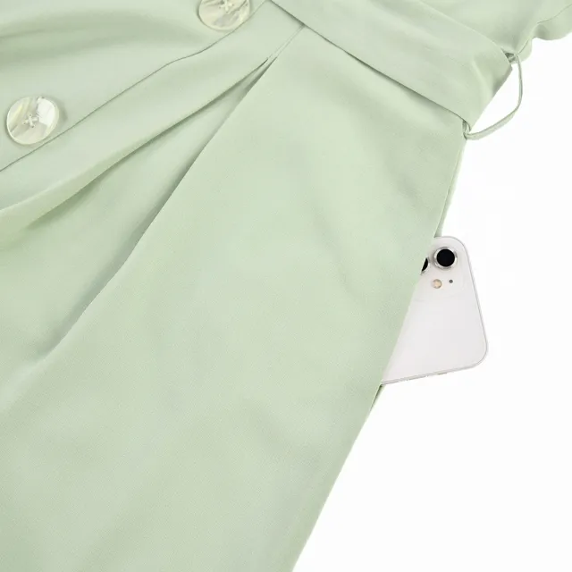 【ILEY 伊蕾】西裝領雙排釦反摺連袖長洋裝(淺綠色；M-XL；1222077080)