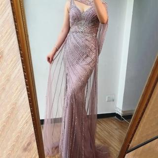 【女神婚紗禮服】極致披肩開叉華麗閃亮宴會晚禮服 LA70301 粉色(走秀 表演禮服)