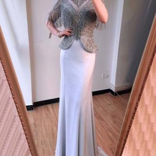 【女神婚紗禮服】高階五分袖奢華流蘇氣質魚尾宴會晚禮服 LA70542 灰色(媽媽服 年會主持人)