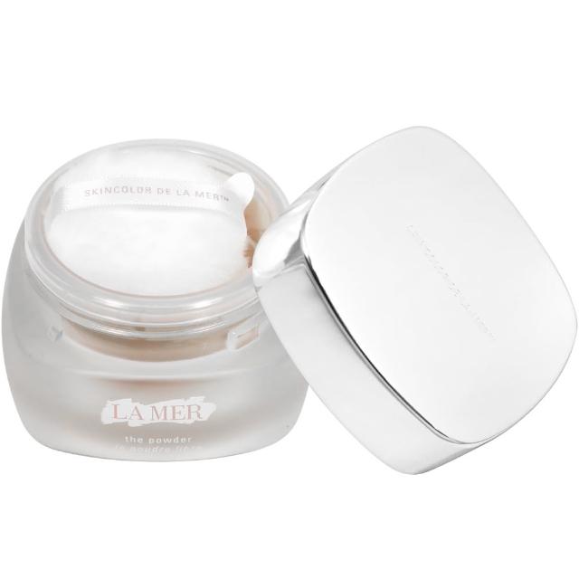 LAMER海洋拉娜完美輕蜜粉，8g容量，適合各種膚質使用。為專櫃公司貨，產地義大利，儲存期限三年。輕盈質地，提供自然遮瑕與持久持妝效果，是日常妝容的理想選擇。