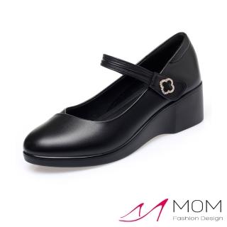 【MOM】真皮娃娃鞋 坡跟娃娃鞋/真皮小圓頭淺口美鑽四葉草裝飾魔鬼粘坡跟娃娃鞋(黑)