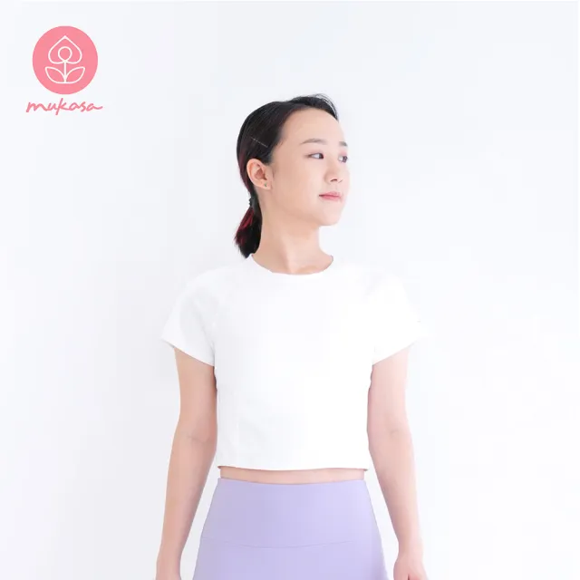 【Mukasa 慕卡莎】DURABLE 接邊短袖短版上衣 - 純淨白 - MUK-23043(瑜珈服、瑜珈罩衫、運動上衣)