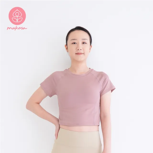 【Mukasa 慕卡莎】DURABLE 接邊短袖短版上衣 - 珊瑚粉 - MUK-23043(瑜珈服、瑜珈罩衫、運動上衣)