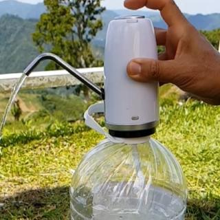 【May shop】3047電動抽水器桶裝水支架純淨水桶飲水機家用自動上水壓水器(電動抽水機)