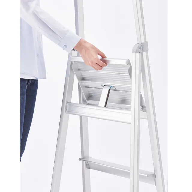 【長谷川Hasegawa】家用扶手踏台鋁梯椅子椅凳-時尚霧銀-日本設計(SRA-8)