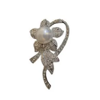 【Jpqueen】創意花朵鑲鑽珍珠女士胸針別針(銀色)