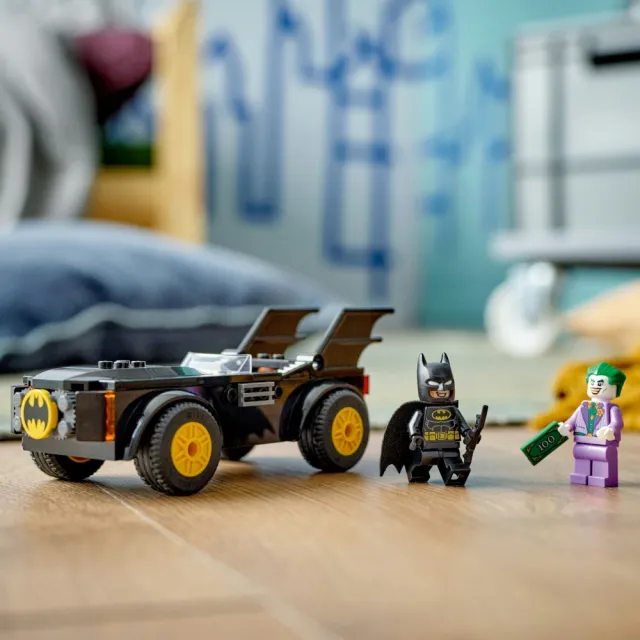 【LEGO 樂高】DC超級英雄系列 76264 Batmobile Pursuit: Batman vs. The Joker(小丑 蝙蝠俠)