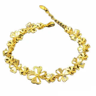 【Jpqueen】幸運草縷空花朵鍍金女士手鍊(金色)