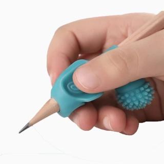 【樂邁家居】孩童握筆矯正器 四入 顏色隨機出貨(軟矽膠材質/按摩球設計/可愛造型)
