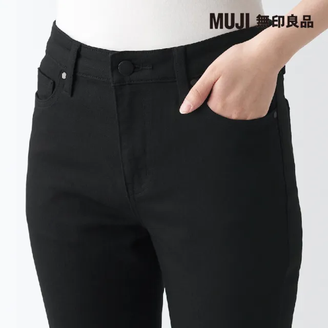 【MUJI 無印良品】女有機棉混超彈力丹寧窄版褲(黑色)