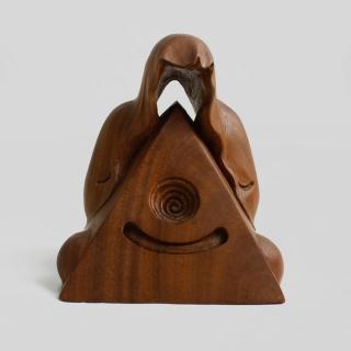 【MU LIFE 荒木雕塑藝品】H16cm 禪境(柚木)