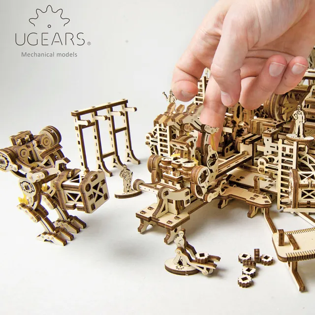 【Ugears】烏克蘭-自我推進模型(機械小鎮之機器人工廠)