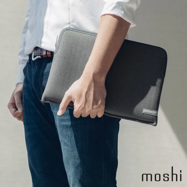 【moshi】Pluma for MacBook Pro/Air 13 輕薄防震筆電內袋（USB-C port）
