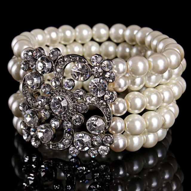 【Angel】法國典藏氣質多層珍珠水鑽花朵造型手環(珍珠白)