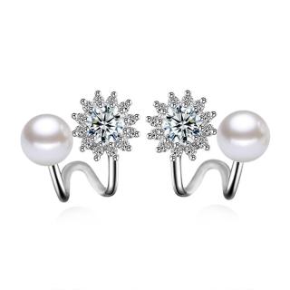 【I.Dear Jewelry】六芒星光-韓國垂墜六芒星閃耀鑲鑽造型珍珠銀色耳針耳環(六芒星光)