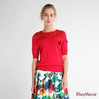【KeyWear 奇威名品】舒適蕾絲拼接蝴蝶袖花短袖針織上衣