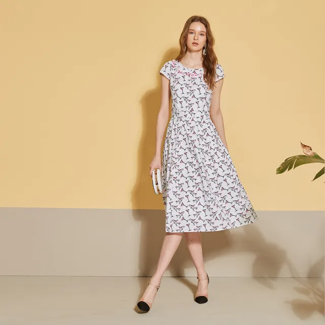 【ICHE 衣哲】時尚印花領口鑲飾中長版造型洋裝-優雅白