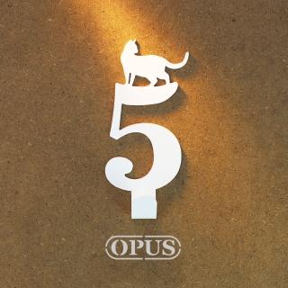 【OPUS 東齊金工】歐式鐵藝壁飾掛勾/無痕掛鉤/掛衣架/居家裝飾收納(當貓咪遇上數字5 優雅白 HO-nb12-5W) 雙