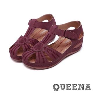 【QUEENA】復古個性繡線縷空造型包頭舒適坡跟羅馬涼鞋(酒紅)