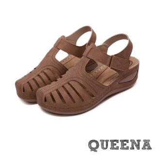 【QUEENA】復古縷空線條魔鬼粘舒適厚底坡跟羅馬涼鞋(棕)