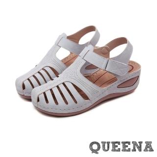 【QUEENA】復古縷空線條魔鬼粘舒適厚底坡跟羅馬涼鞋(灰)