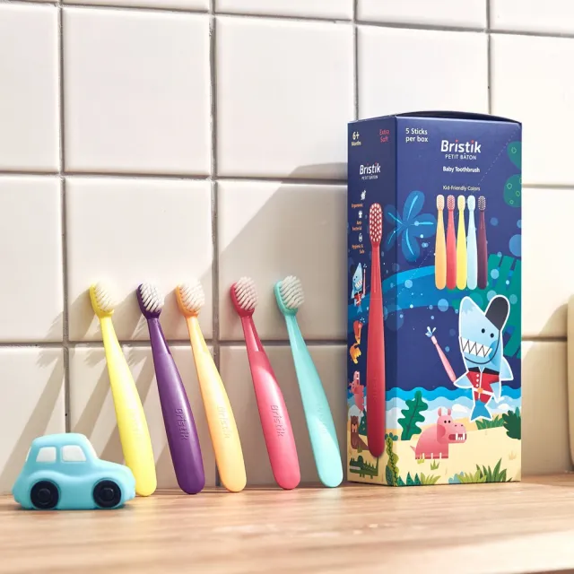 【韓國 BRISTIK】魔法棒 嬰幼兒抗菌極細緻軟毛牙刷 5入(第一支閃耀的小小魔法棒)