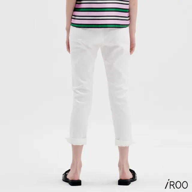 【iROO】白色窄管褲