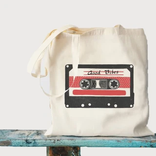 【樂邁家居】復古 音樂卡帶 帆布包 購物袋(36.5x41.5cm 手提袋 休閒包)