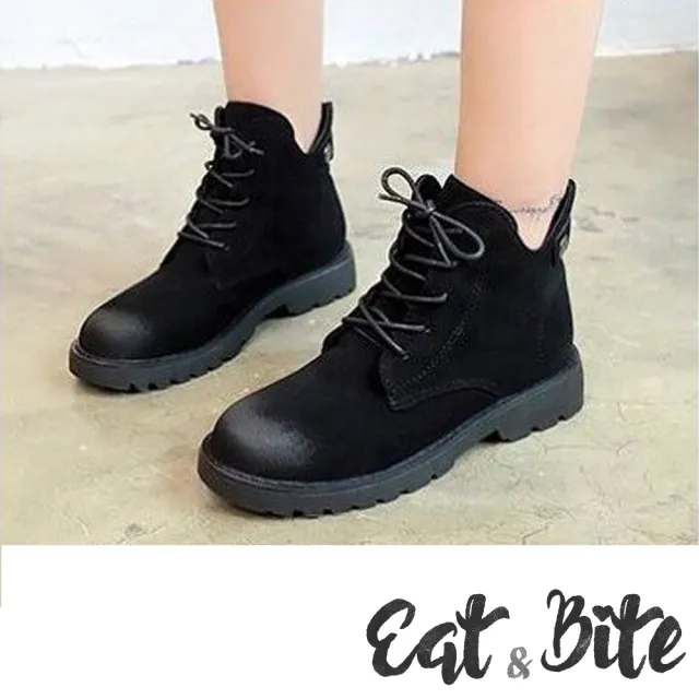 【E&B】復古擦色絨面V型靴口馬丁靴(黑)