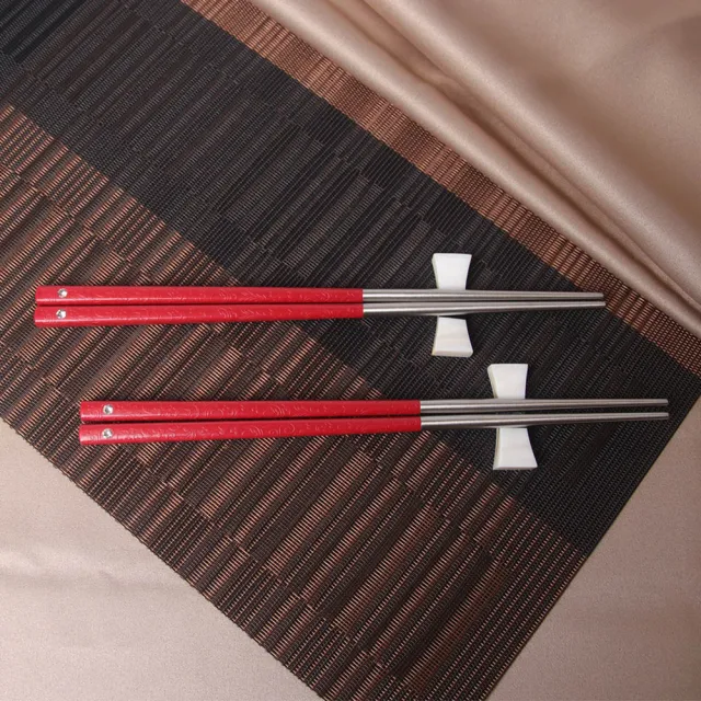 【AXIS 艾克思】台灣製皇家施華洛世奇水鑽#304不鏽鋼方形筷_5雙入(送贈品)
